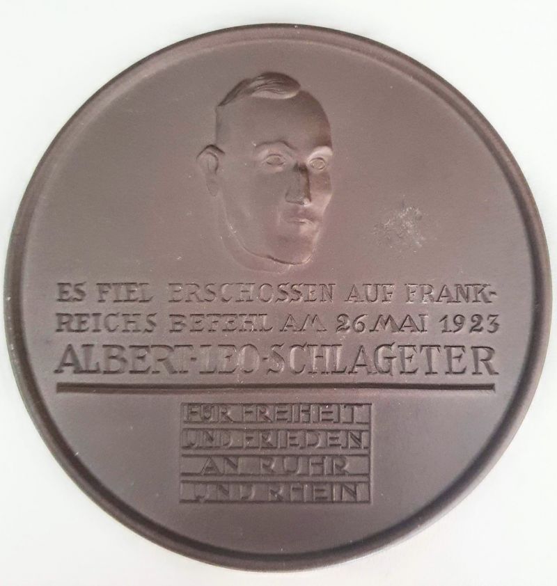 Schlageter kivégzésének 10. évfordulójának plakettje