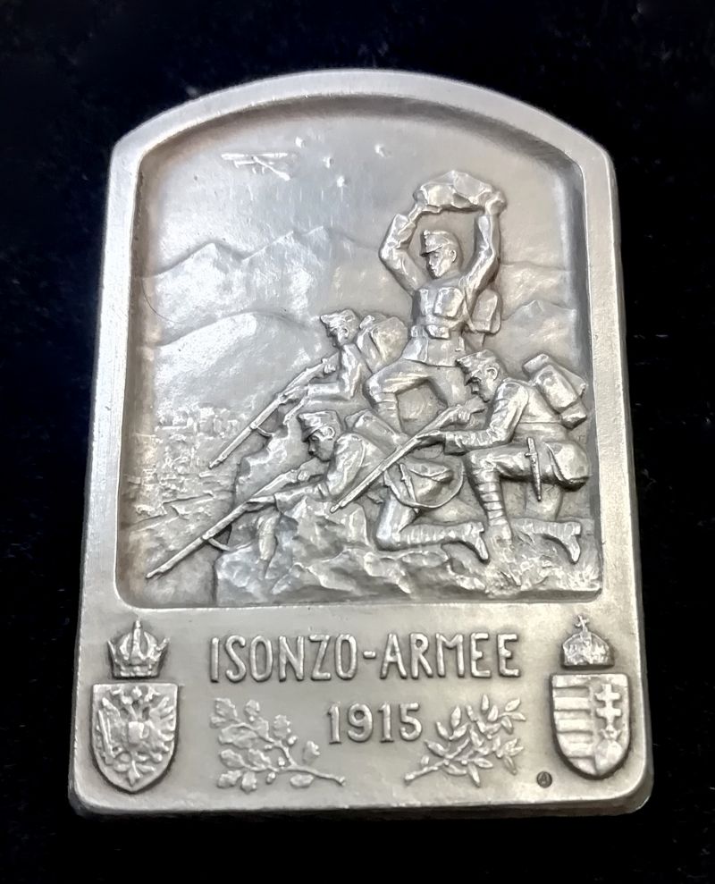 Isonzo-Armee 1915 sapkajelvény - ezüst változat