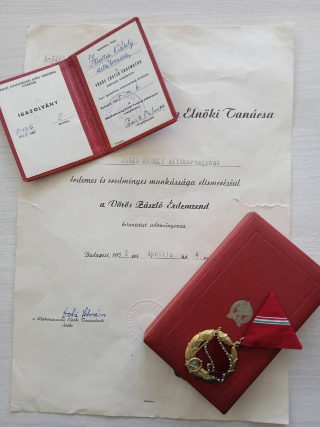 A Vörös Zászló Érdemrend, 1955-ös adományozás