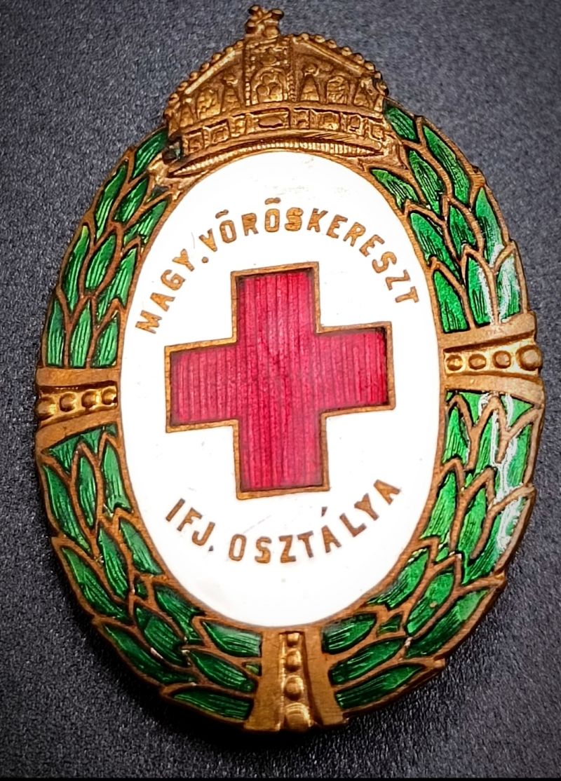 Magyar Vöröskereszt Ifjúsági Osztály Nagyjelvény